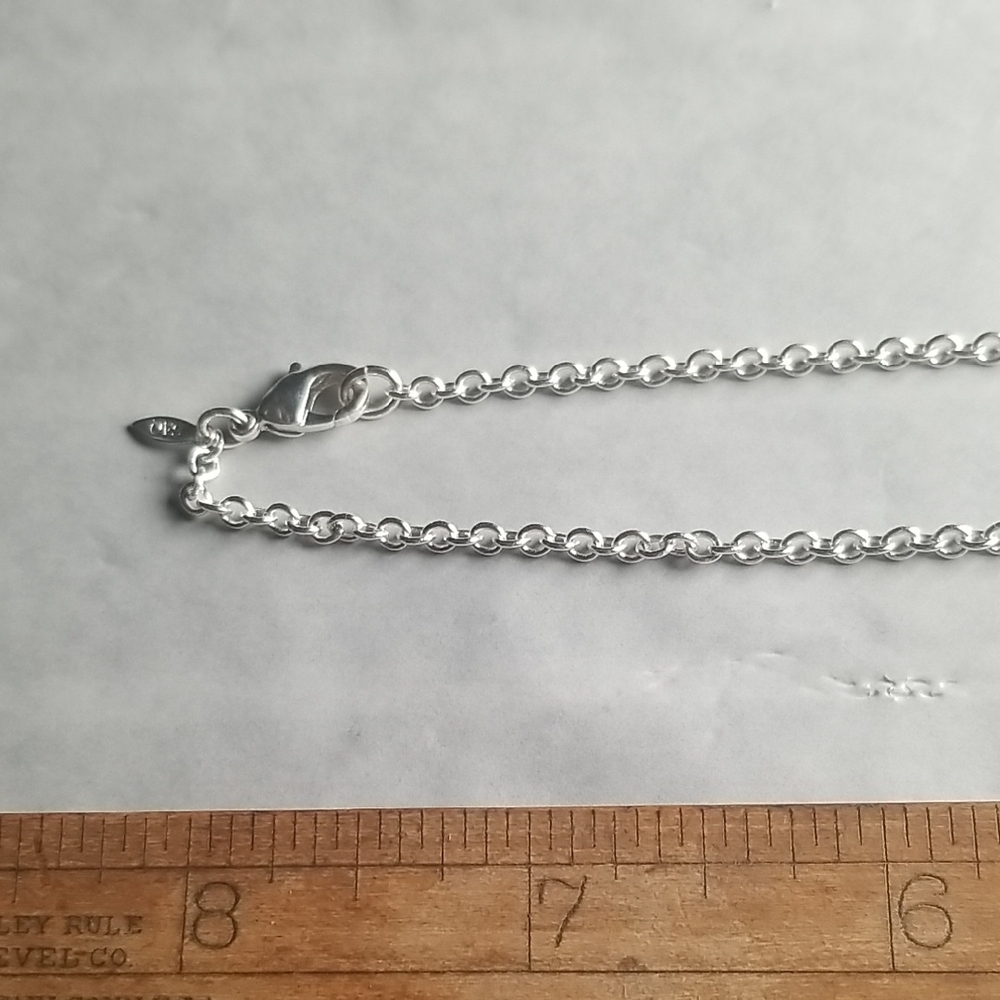 Chic Two-Tone Chain Necklace - Picture 4 of 5